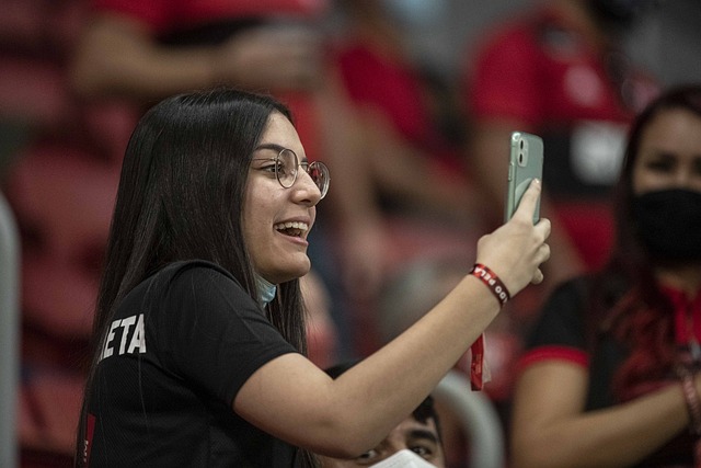 的重聚並不 的重聚並不