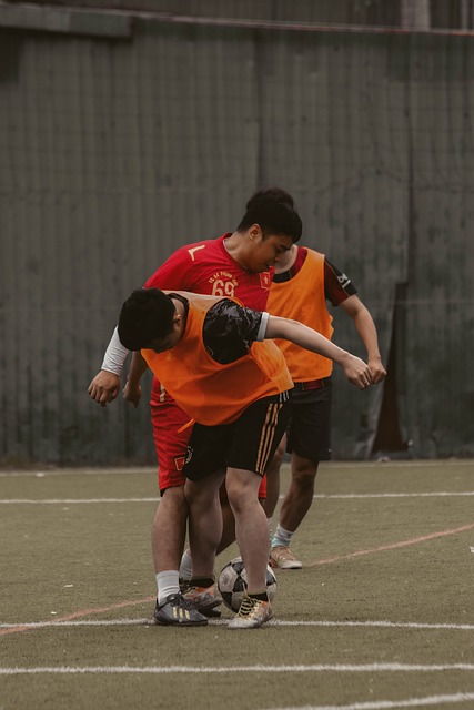 湖人则更依 湖人则更依